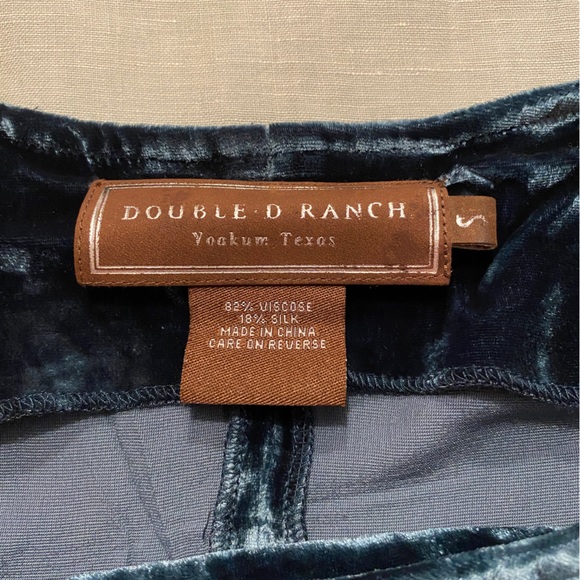 Double D Ranch blue green silk blend velvet sleeveless tank top - Picture 14 of 15